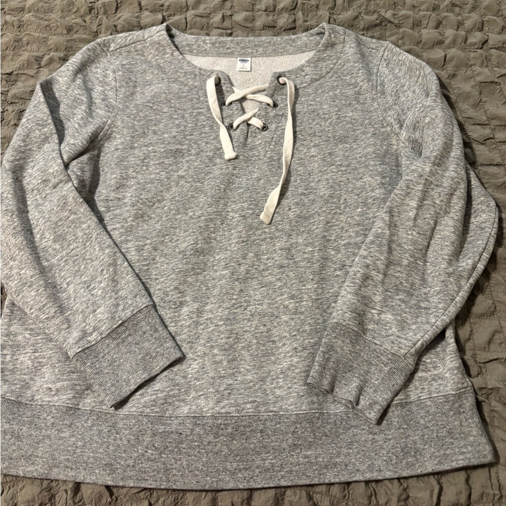 Women’s Gray Old Navy Crew Neck With Criss Cross Detail Size Large